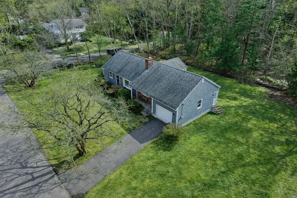 2 Willowbrook Avenue Rye NH 03871