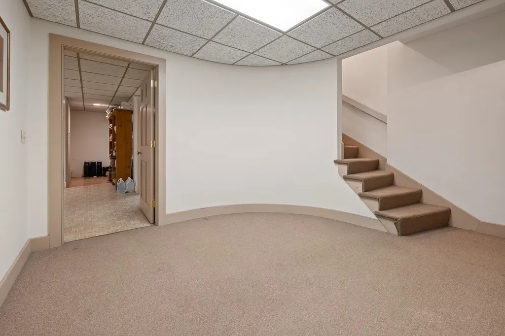 68 Lyme Road Hanover NH 03755