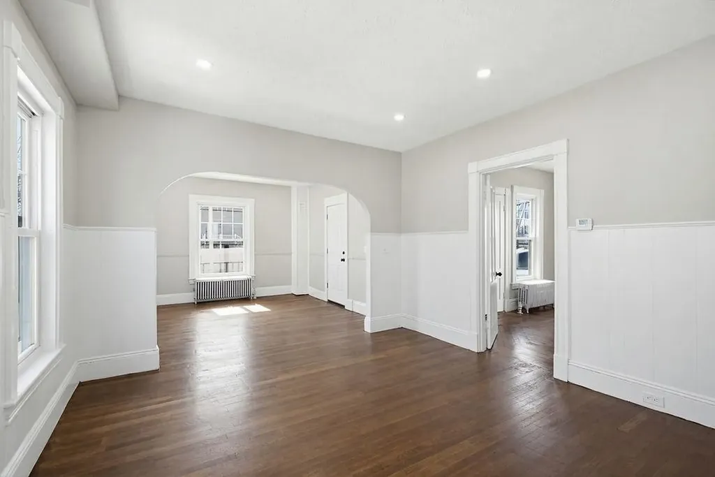 10 Hayes Avenue Manchester NH 03103