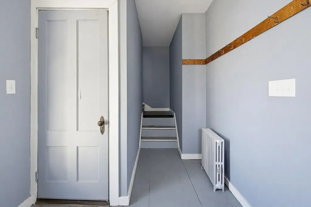 10 Hayes Avenue Manchester NH 03103