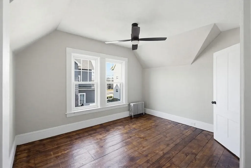 10 Hayes Avenue Manchester NH 03103