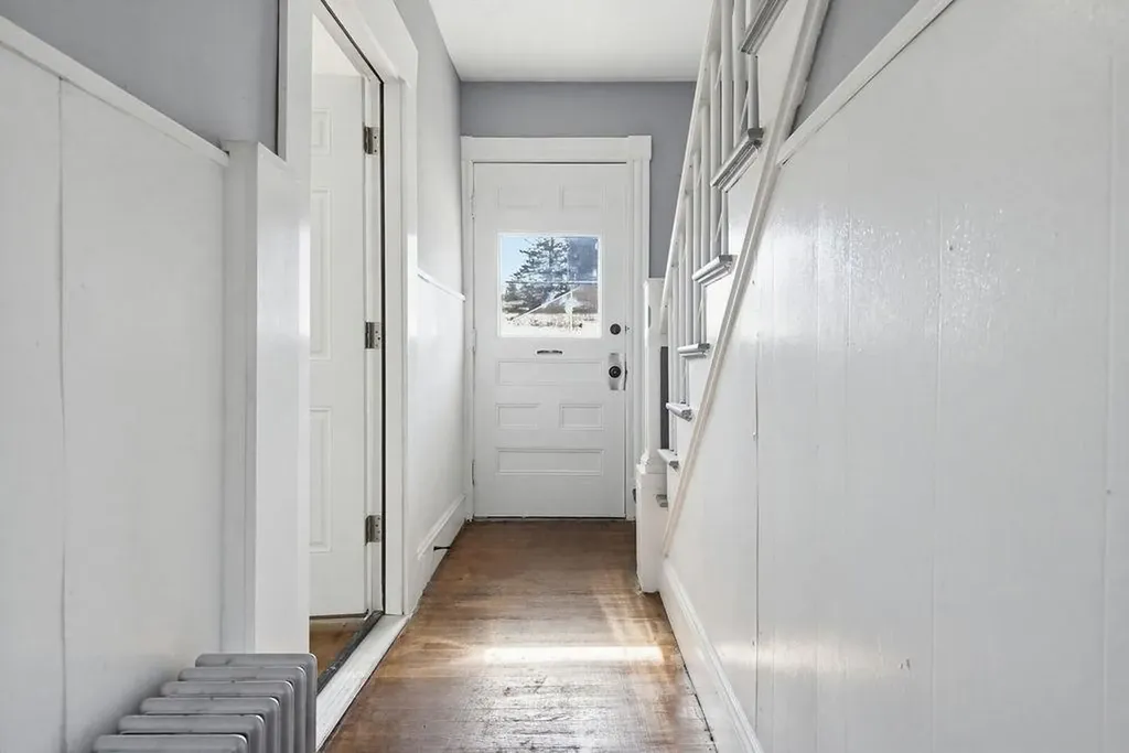 10 Hayes Avenue Manchester NH 03103