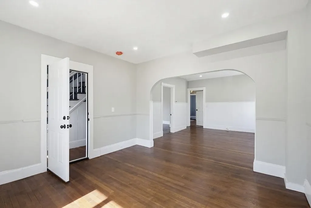 10 Hayes Avenue Manchester NH 03103