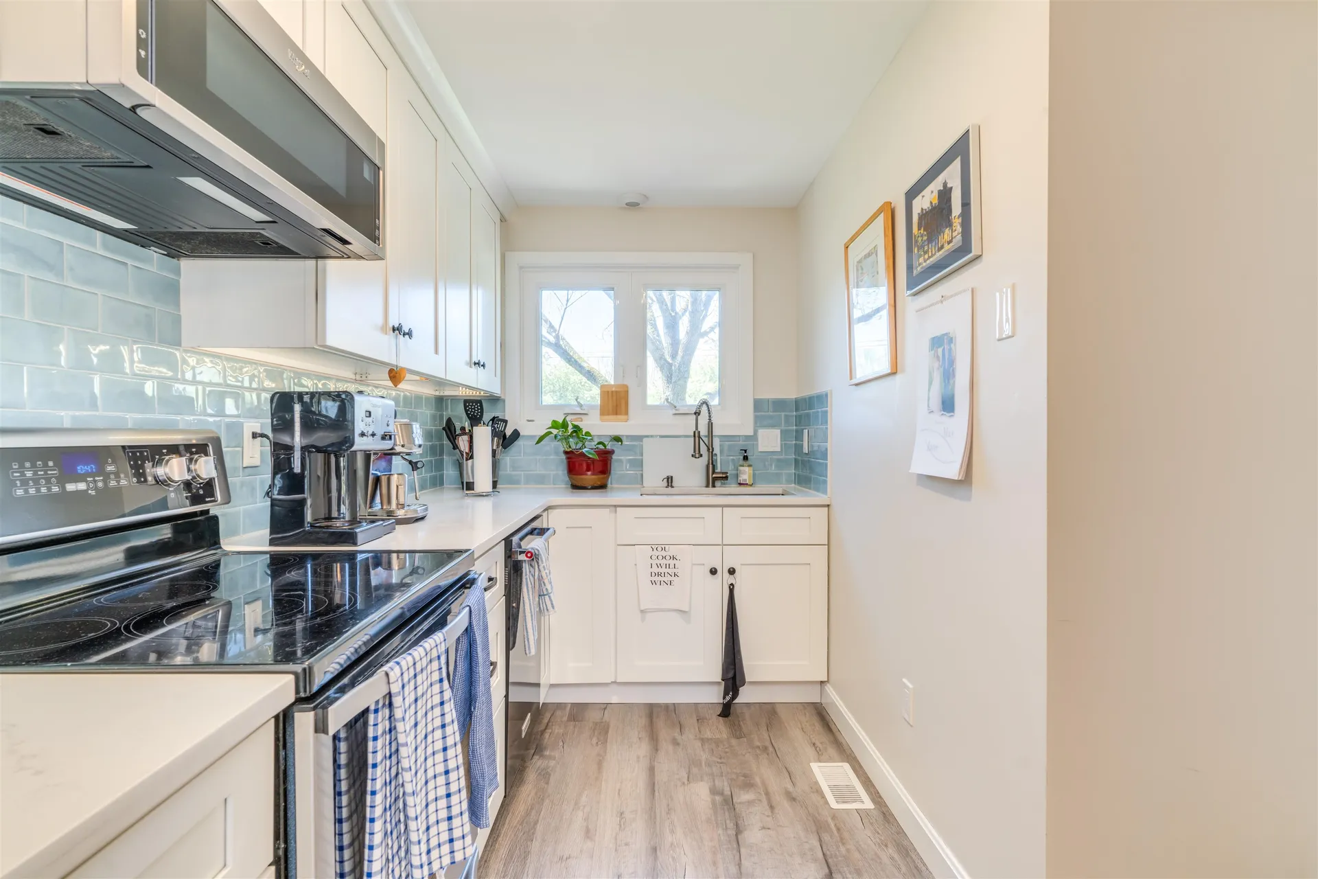 10 Thornhill Road Stratham NH 03885