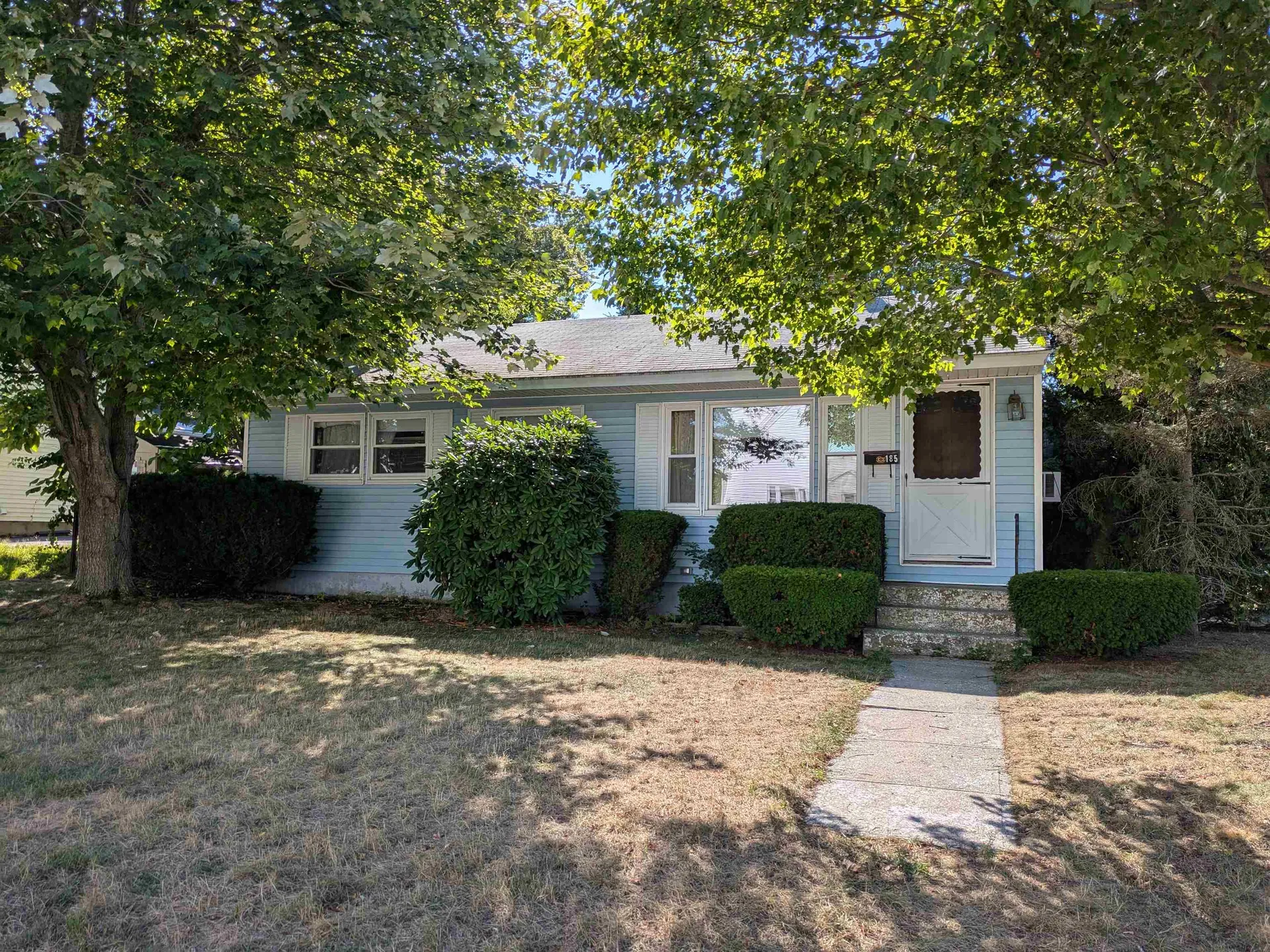 185 Cameron Street Manchester NH 03103