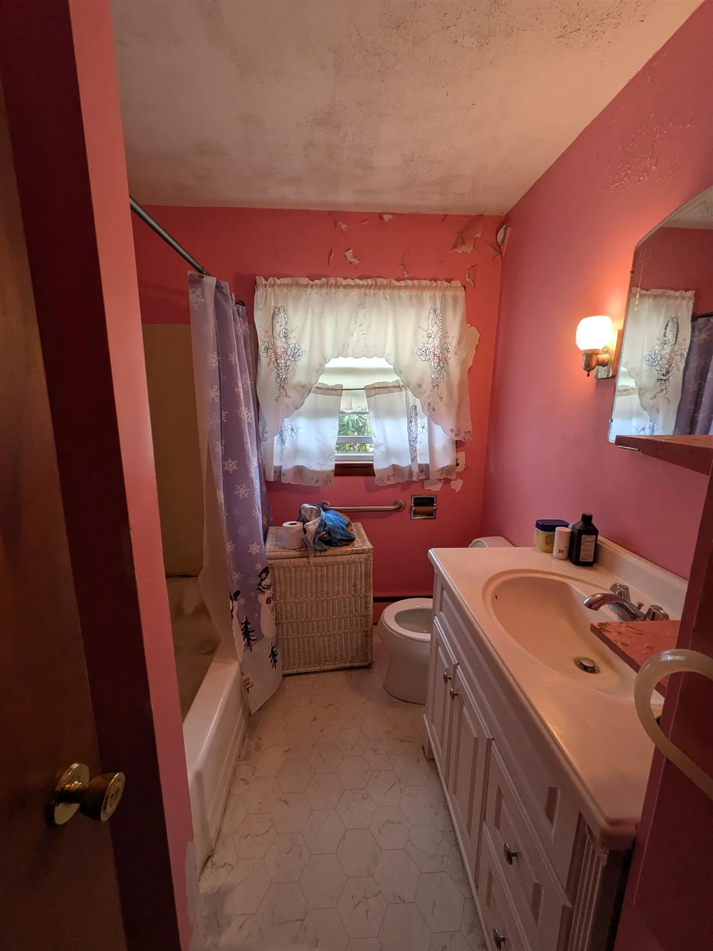 185 Cameron Street Manchester NH 03103