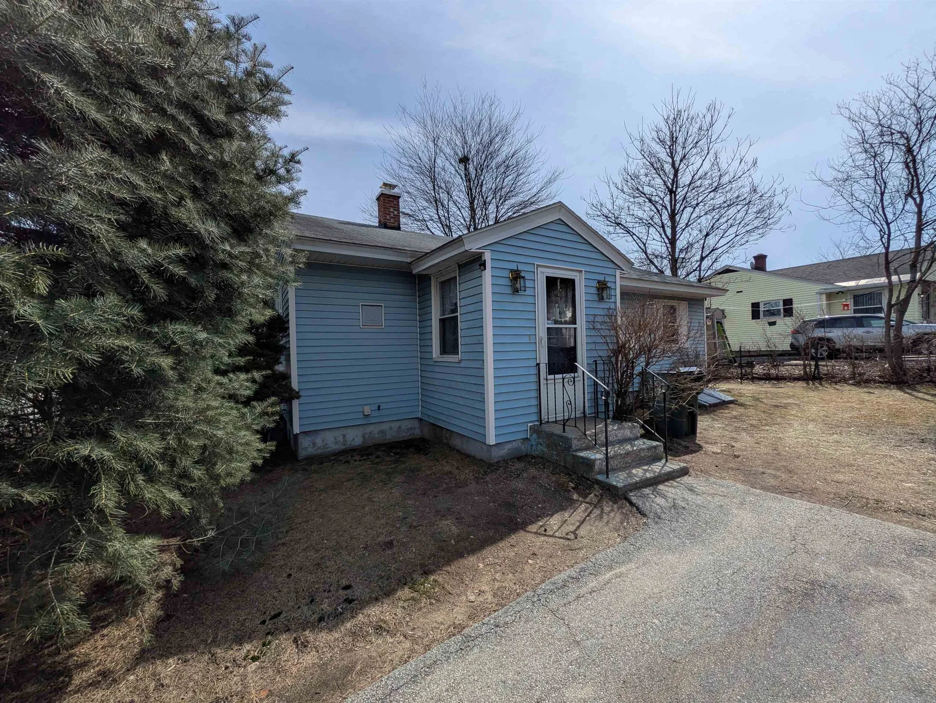 185 Cameron Street Manchester NH 03103