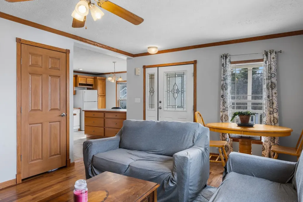 38 Tarah Way Fremont NH 03044