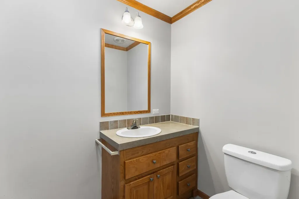 38 Tarah Way Fremont NH 03044