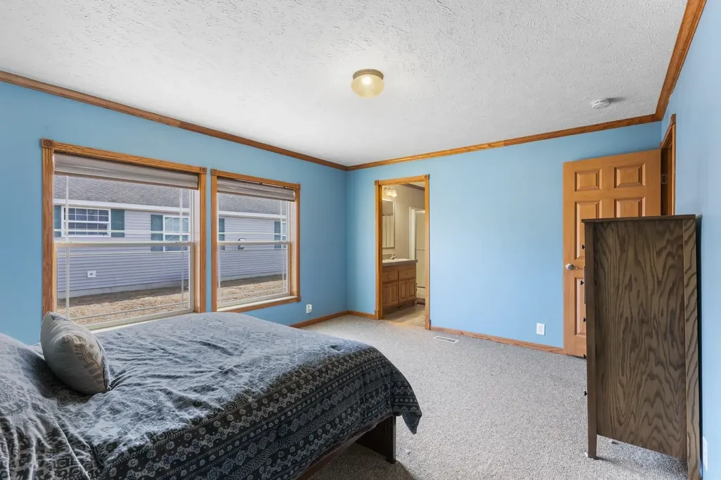 38 Tarah Way Fremont NH 03044