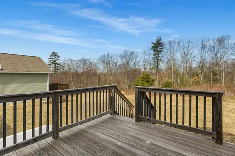 38 Tarah Way Fremont NH 03044