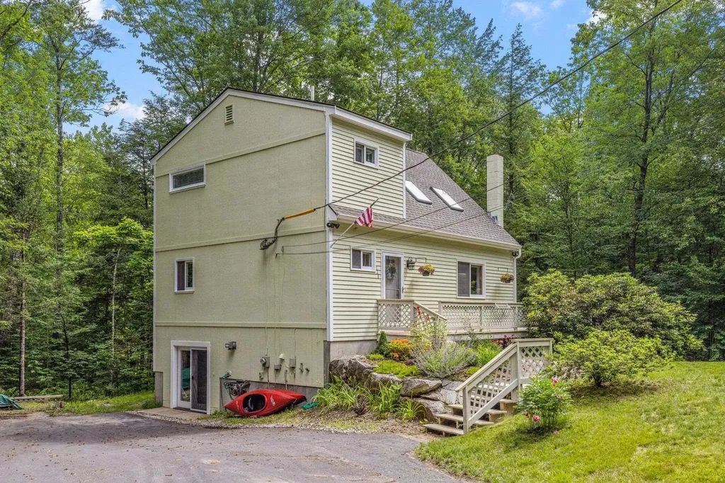 120 Locarno Street Moultonborough NH 03254
