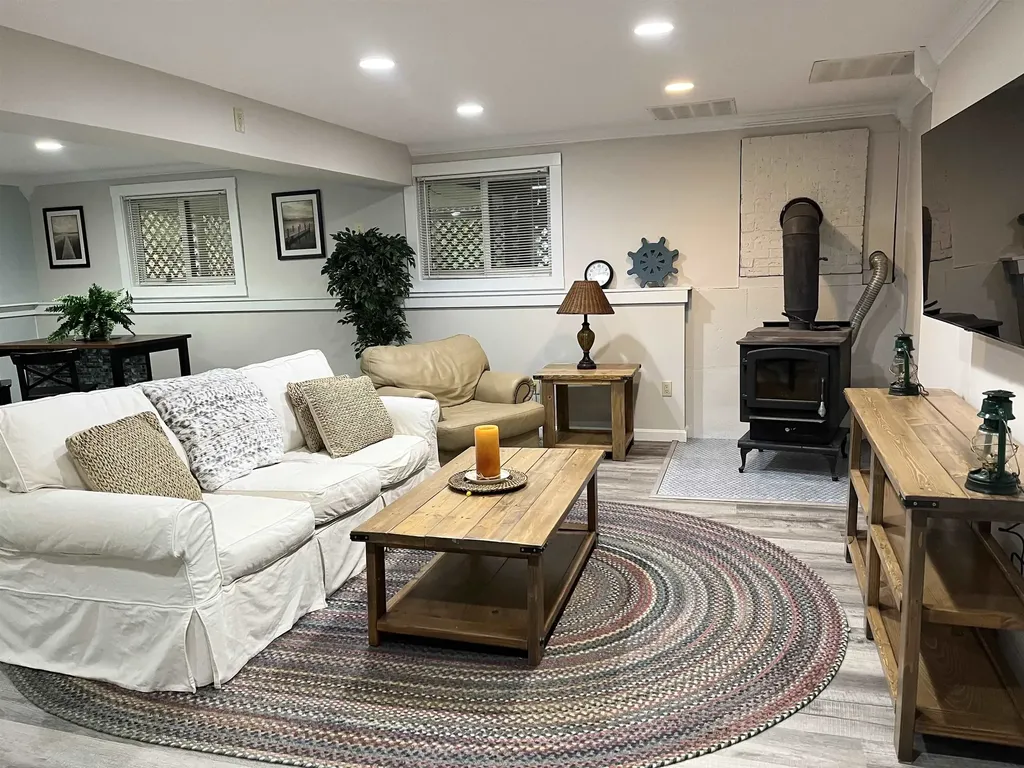 120 Locarno Street Moultonborough NH 03254