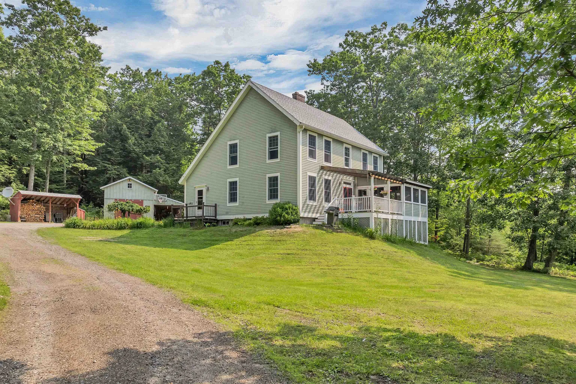 323 Governor Wentworth Highway Tuftonboro NH 03853
