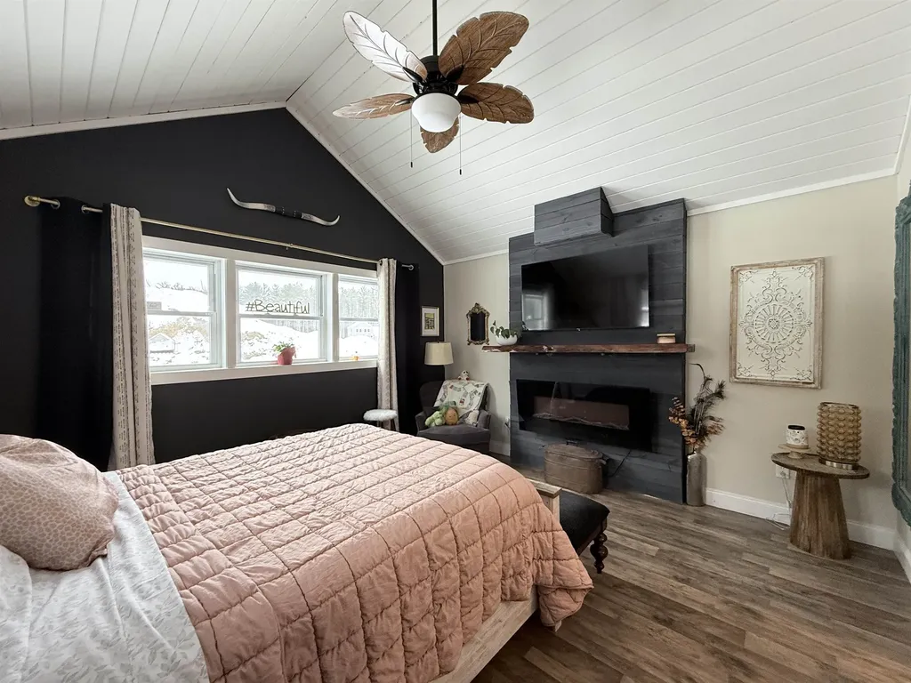 8 Johnson's Court Milton VT 05468