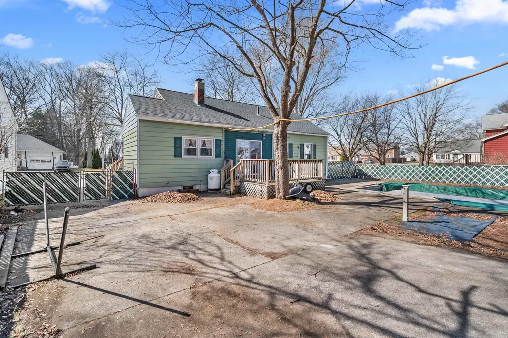 204 S Taylor Street Manchester NH 03103