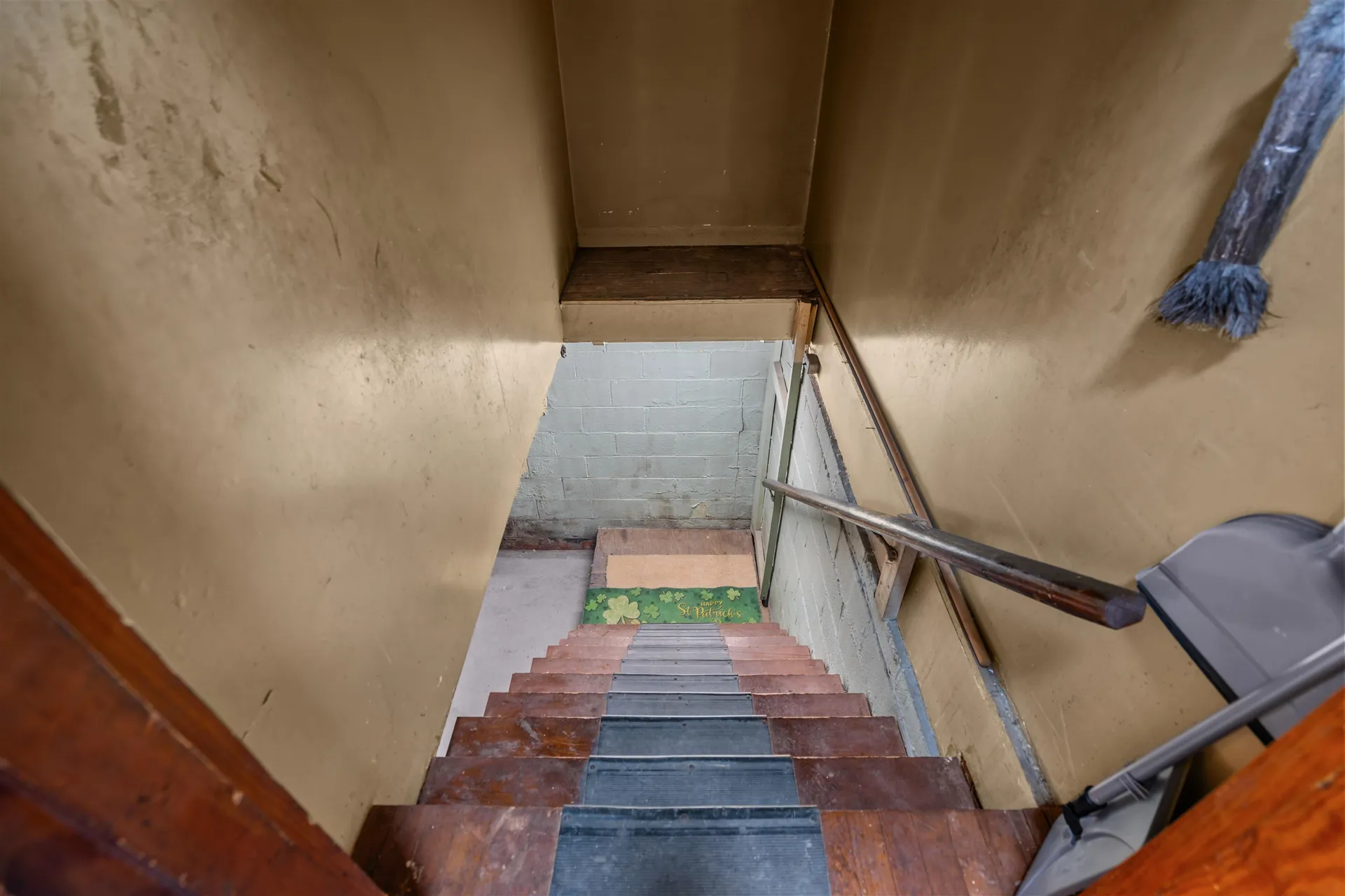 204 S Taylor Street Manchester NH 03103