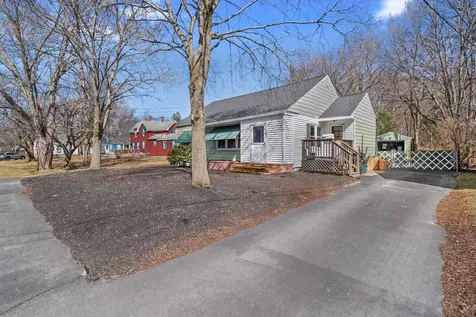 204 S Taylor Street Manchester NH 03103