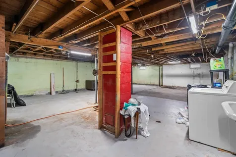 204 S Taylor Street Manchester NH 03103