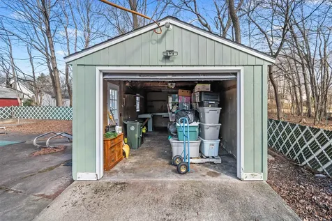 204 S Taylor Street Manchester NH 03103