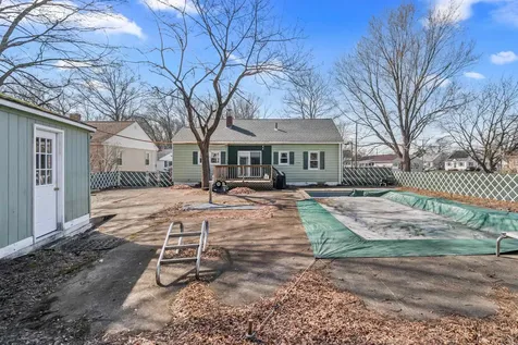 204 S Taylor Street Manchester NH 03103