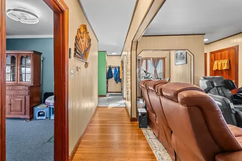 204 S Taylor Street Manchester NH 03103