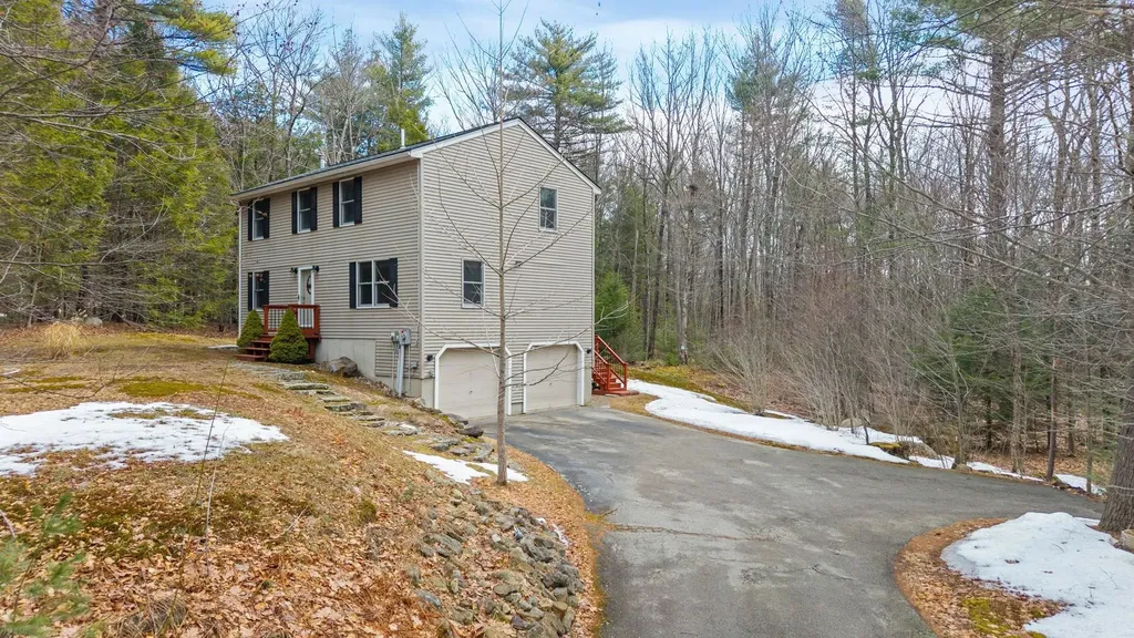 80 Horizon Lane Candia NH 03034