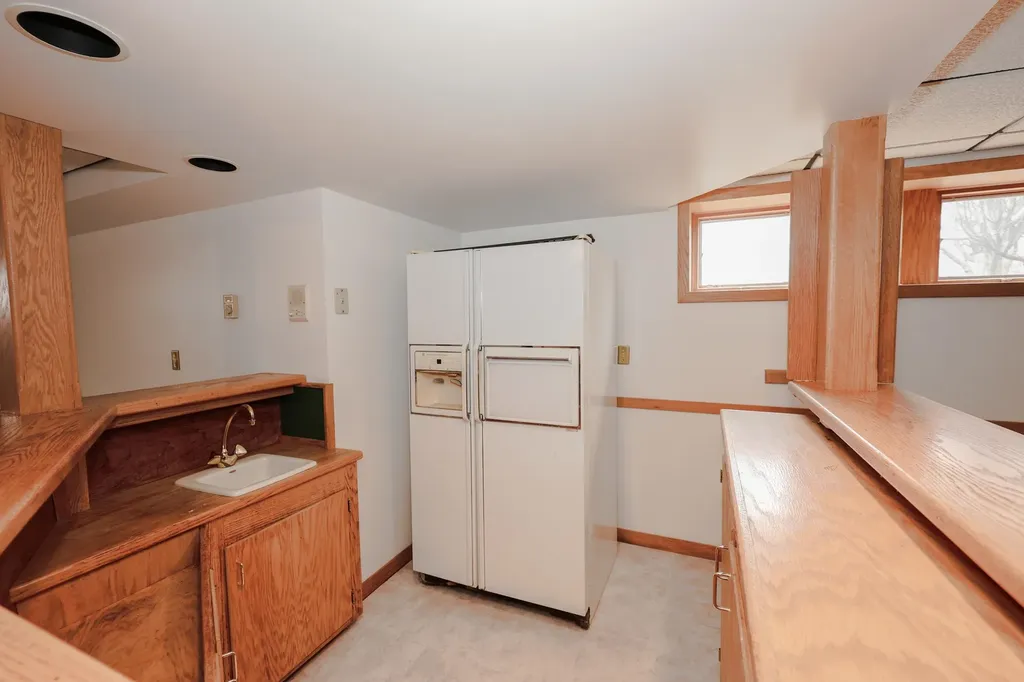 98 Dow Road Hollis NH 03049