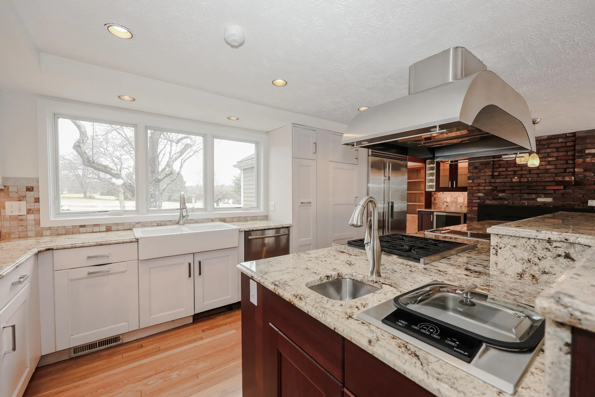 98 Dow Road Hollis NH 03049