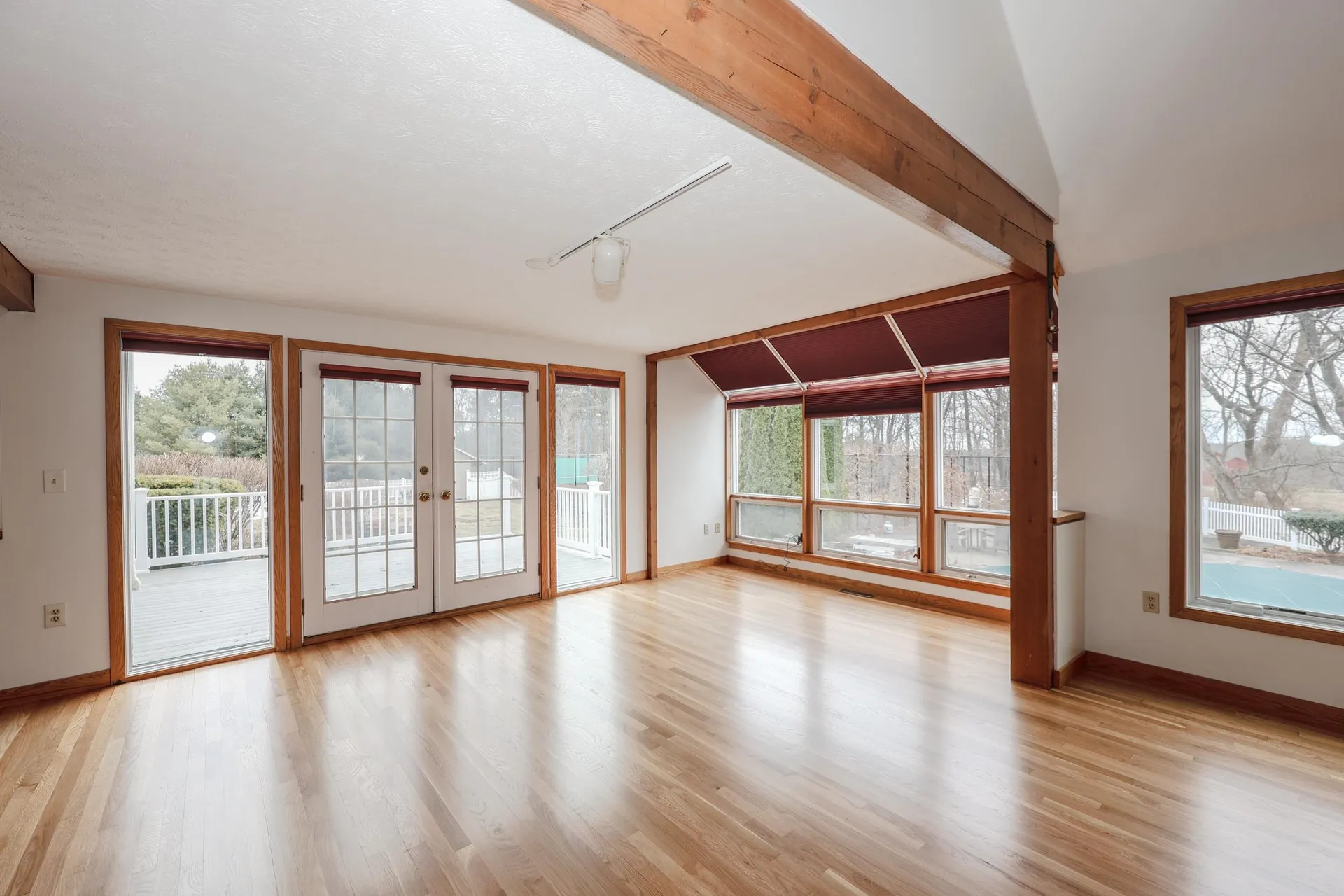 98 Dow Road Hollis NH 03049