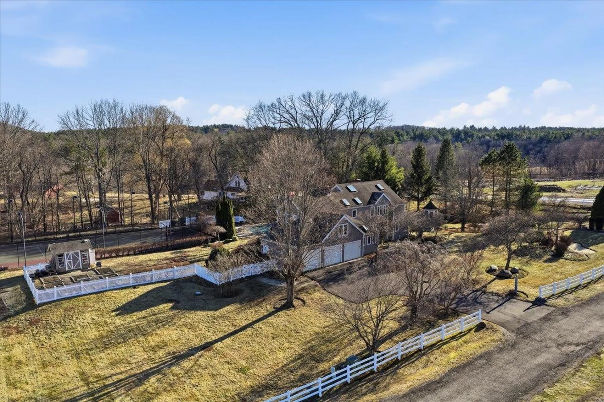 98 Dow Road Hollis NH 03049