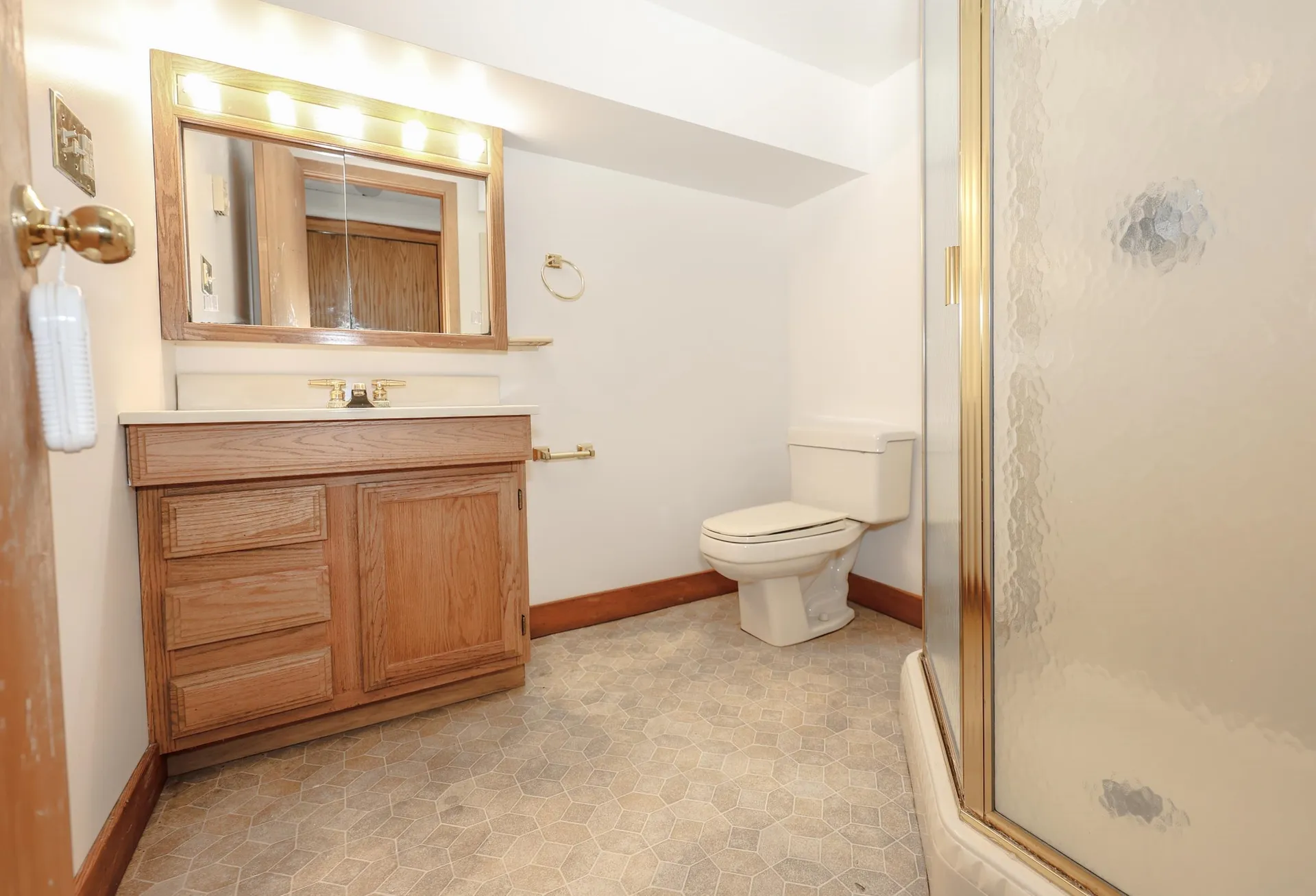 98 Dow Road Hollis NH 03049