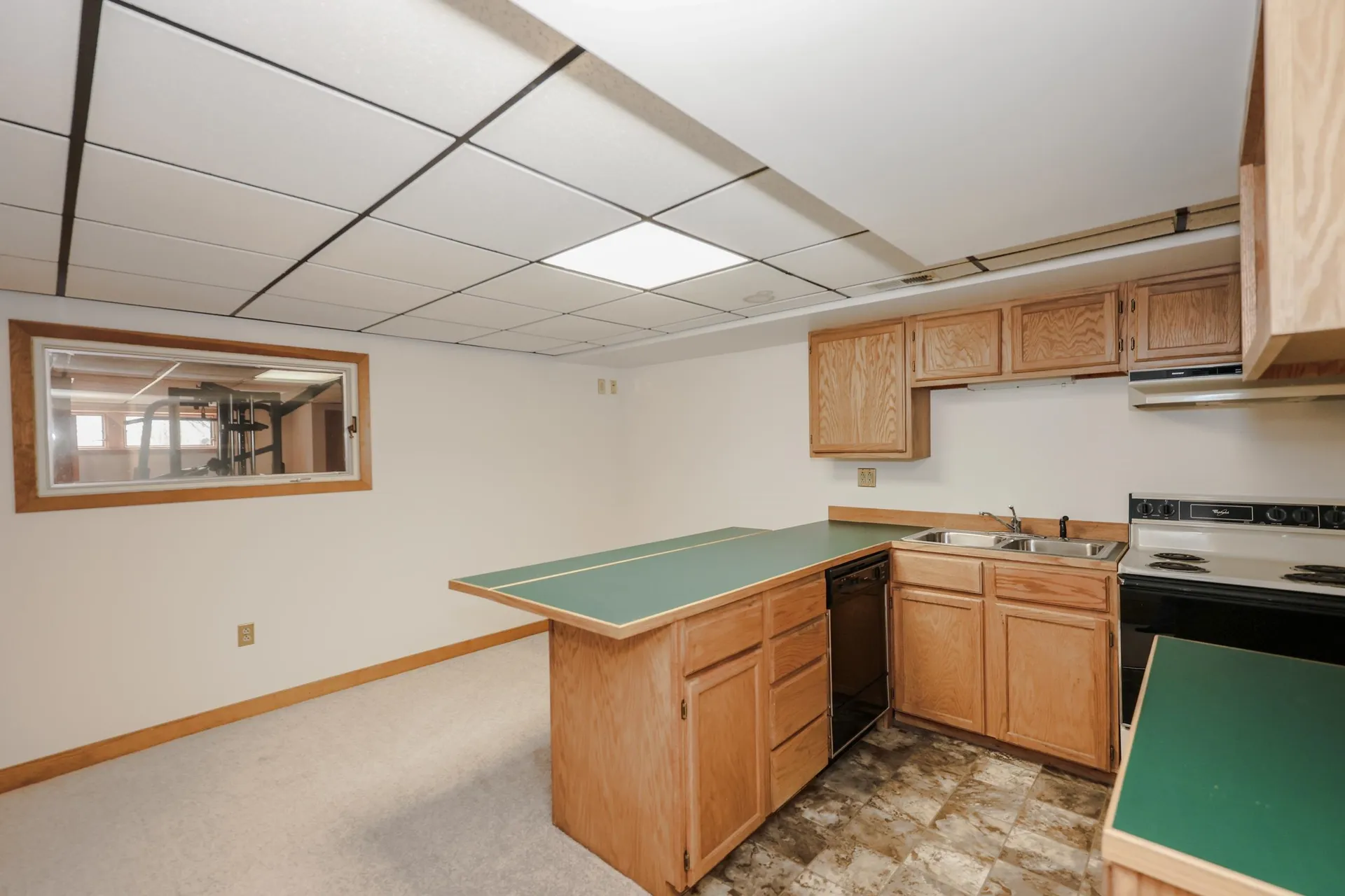 98 Dow Road Hollis NH 03049