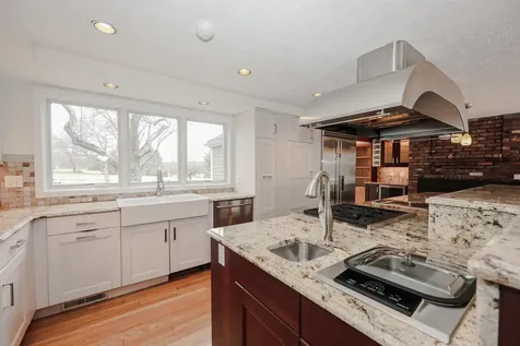 98 Dow Road Hollis NH 03049