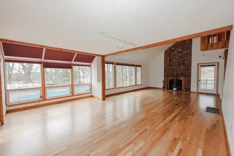 98 Dow Road Hollis NH 03049