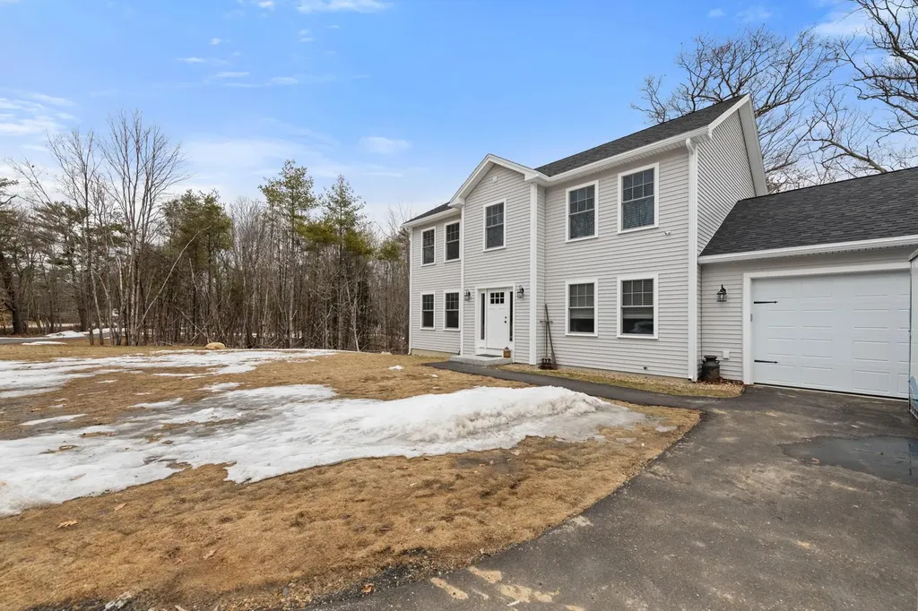 61B Suncook Valley Road Barnstead NH 03218