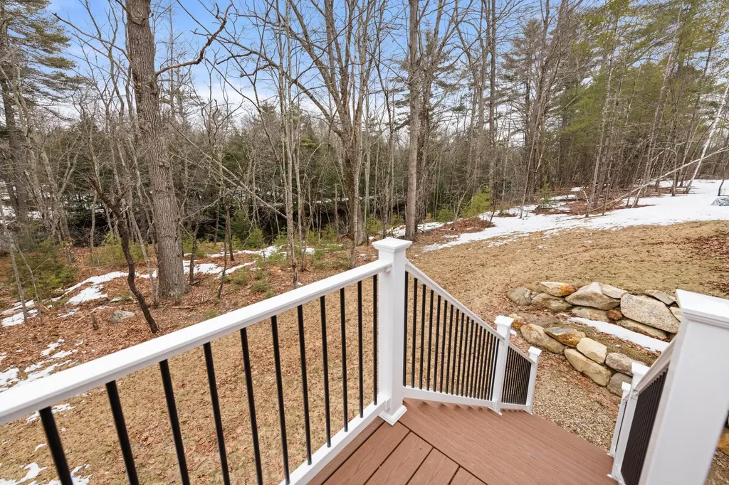 61B Suncook Valley Road Barnstead NH 03218
