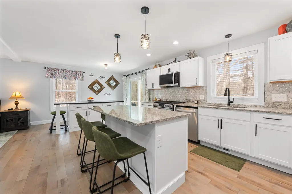 61B Suncook Valley Road Barnstead NH 03218