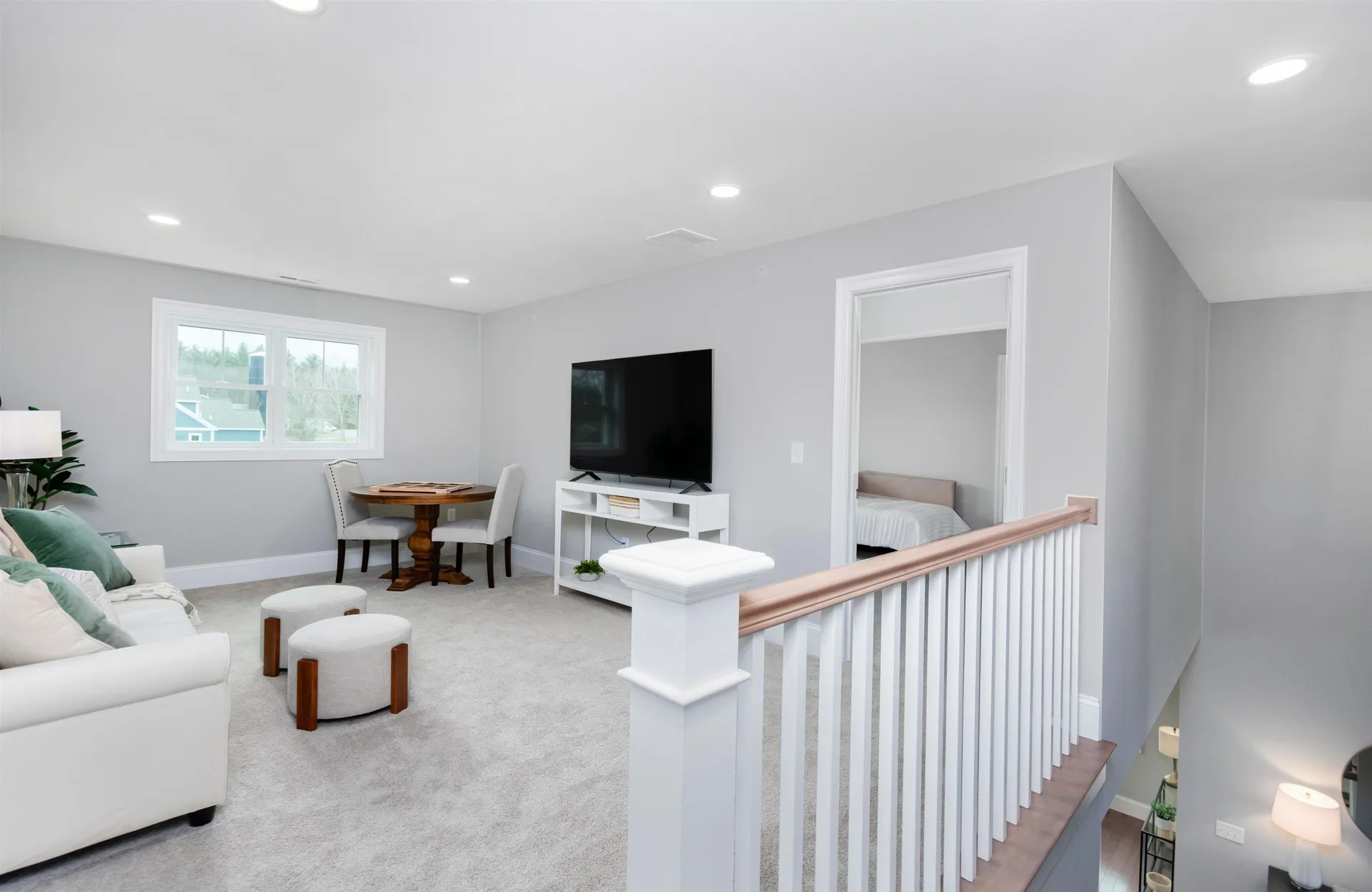 2 Barrington Way Amherst NH 03055