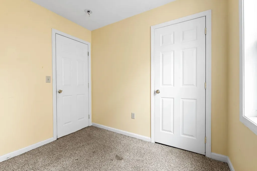 108 W Shore Avenue Manchester NH 03109