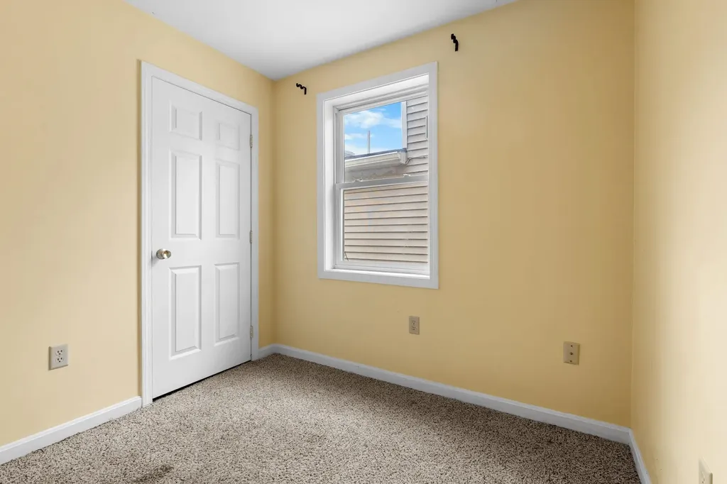 108 W Shore Avenue Manchester NH 03109