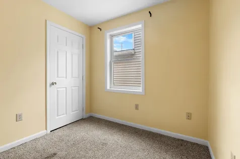 108 W Shore Avenue Manchester NH 03109