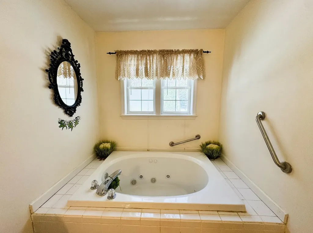 358 Birch Grove Arlington VT 05250