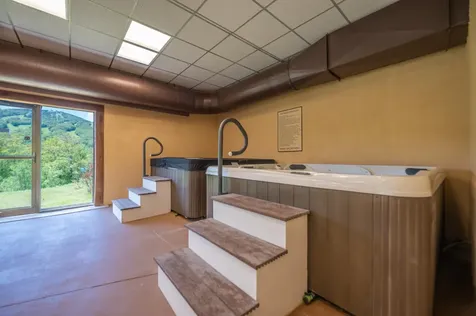 36C North Access Road Dover VT 05356