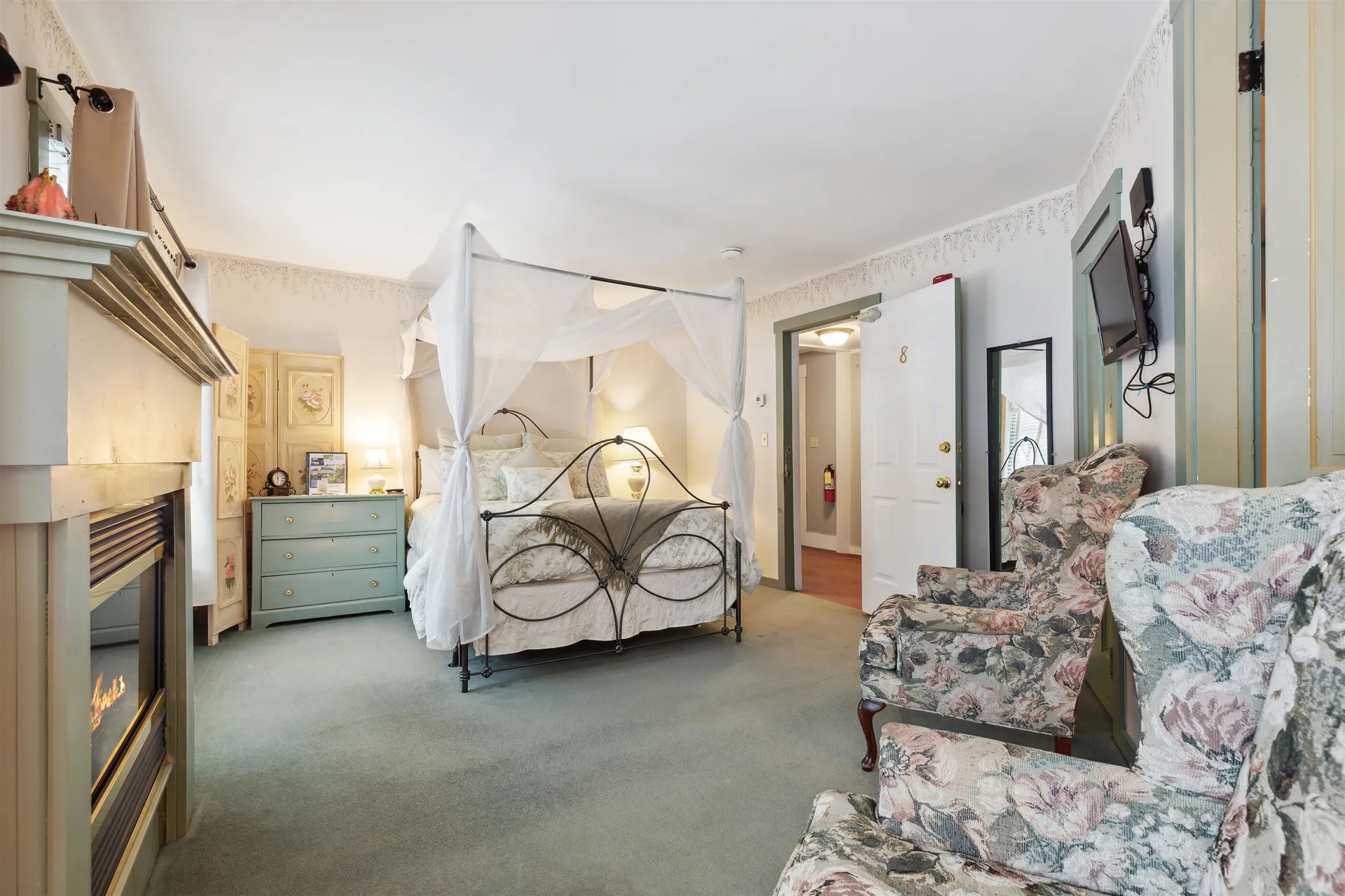 67 Pleasant View Road Bradford NH 03221