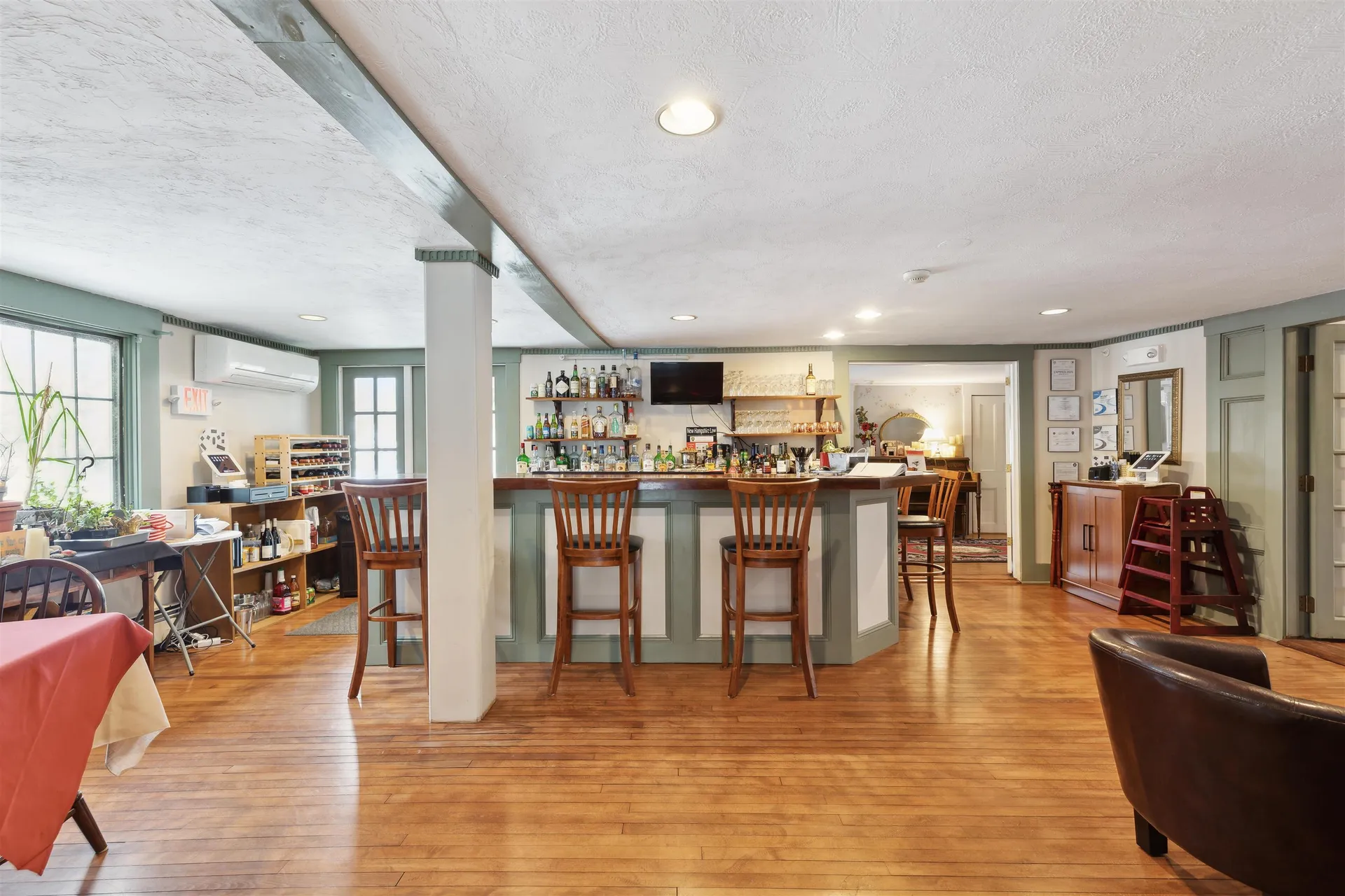 67 Pleasant View Road Bradford NH 03221