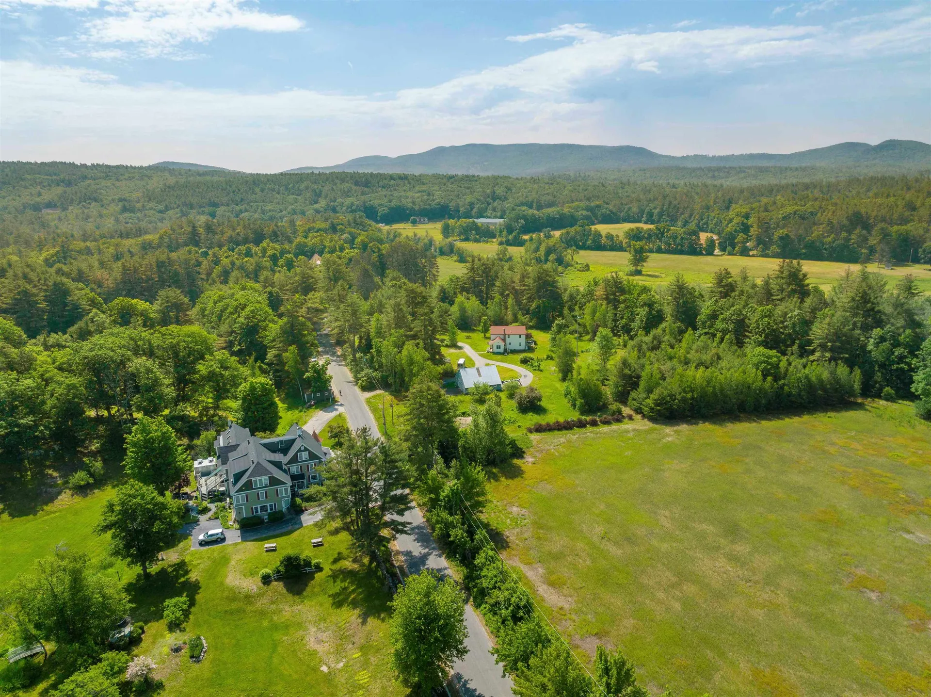 67 Pleasant View Road Bradford NH 03221