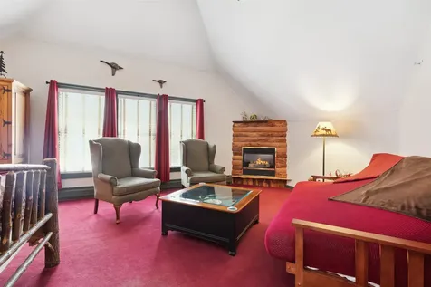 67 Pleasant View Road Bradford NH 03221