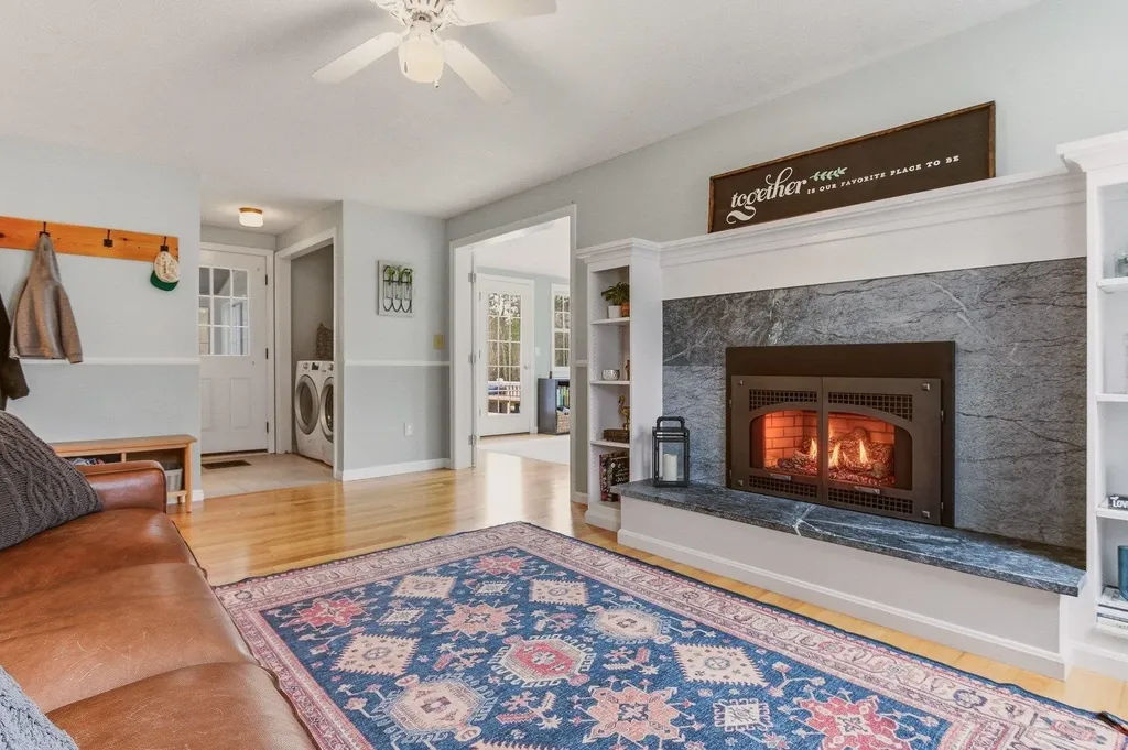 24 Garrison Lane Madbury NH 03823