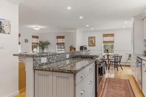 24 Garrison Lane Madbury NH 03823